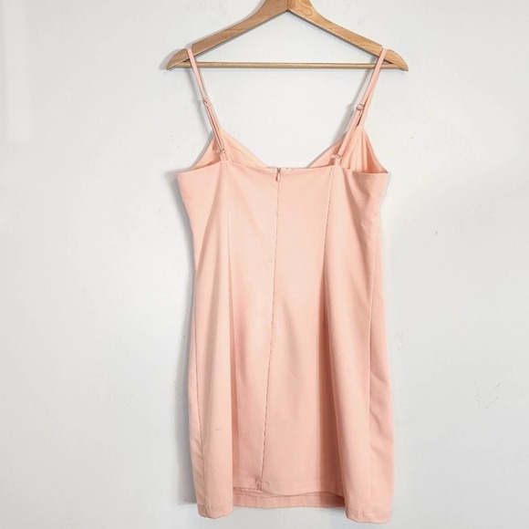 NWT Lulus Sultry Moments Blush Pink Sleeveless Cut Out Mini Dress Size Medium - Picture 8 of 12